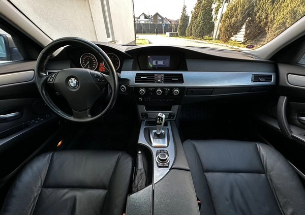 BMW Seria 5 cena 26900 przebieg: 233830, rok produkcji 2008 z Szczecin małe 781